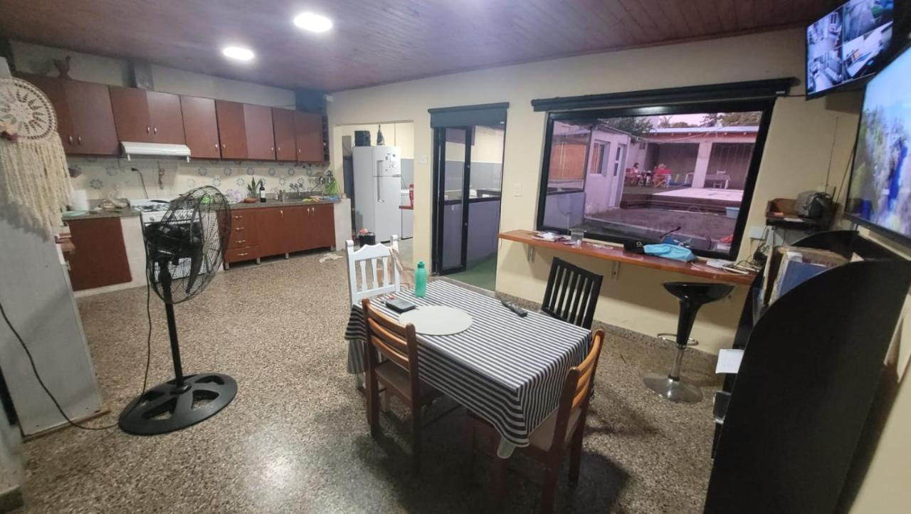 Habitacion Privada En Casa Particular Con Bano Y Espacios En Comun Compartidos- Precios Para 2 Personas 13000 Pesos Argentinos - 1 Persona 7500 Por Noche Конкордия Екстериор снимка